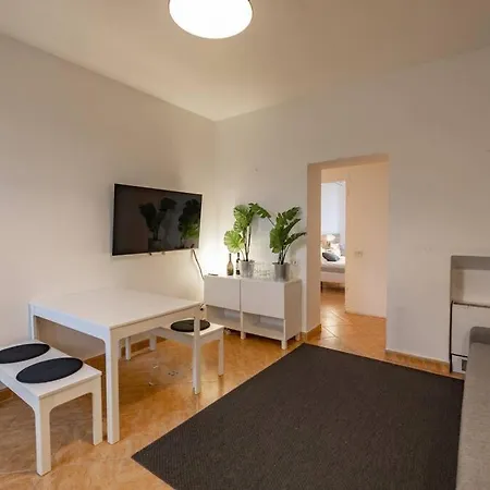 Navigli Ringhiera House Milán